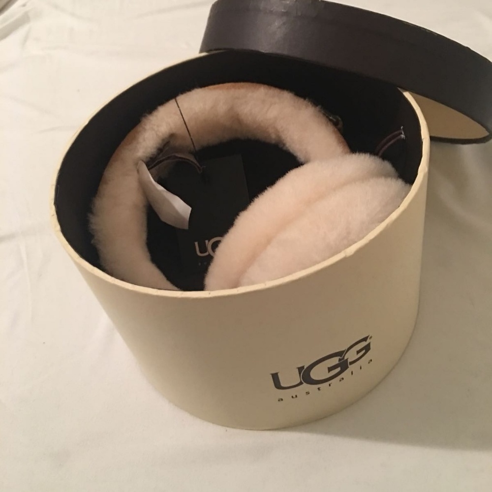 Genuine ugg earmuffs